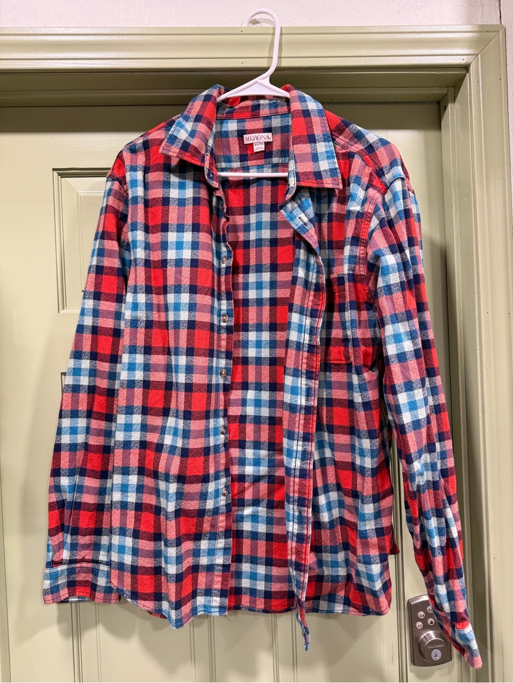 Merona Red, Blue & White Plaid Casual Button-Down Shirt